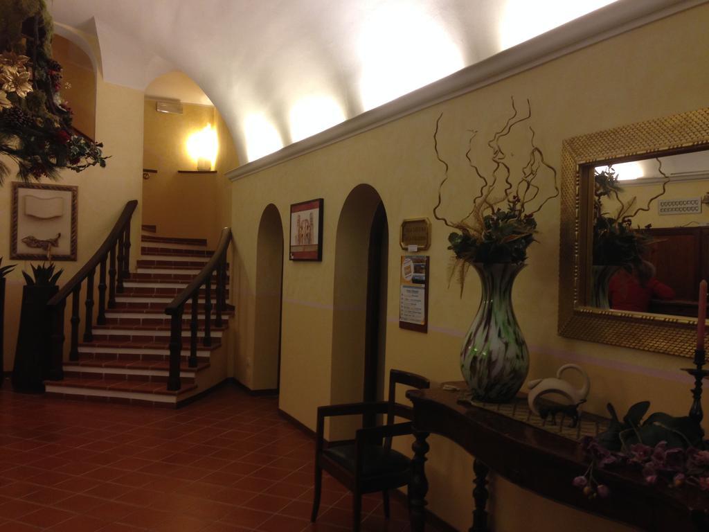 Hotel Filippeschi Орв'єто Екстер'єр фото